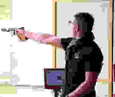 Final 2018 SGM P50m Laurent Stritt Flamatt-Schmitten.jpg Laurent Stritt bei seiner Schussabgabe