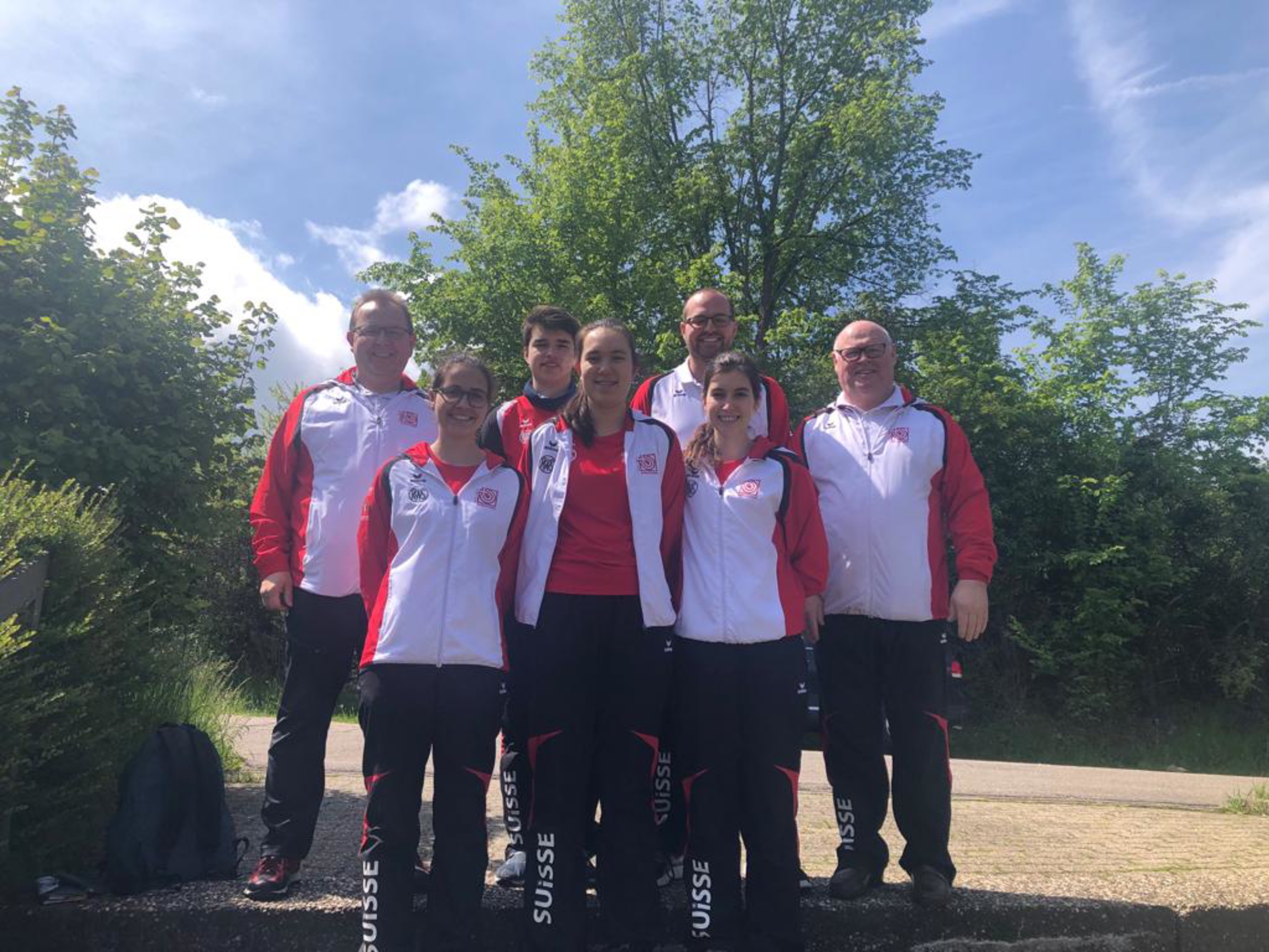 Das Schweizer Team (von links): Trainer Sepp Baumann, Annina Tomaschett, Lukas Roth, Jennifer Kocher, Trainer Marc Güntert, Valentina Caluori, Trainer Ueli Schnyder.