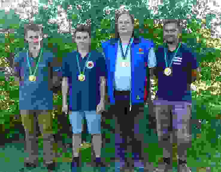 SKSF_M.jpg Siegerbild aller 300 Meter Schützenkönige: Christian Meyer, Luca Küpfer, Stefan Mathis und Sascha Dünki