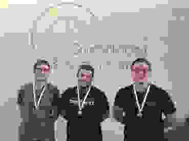 K1600_A-Match, Freipistole.JPG Das Podest (v.l.) 50m A (Freipistole): Samuel Grangier (3), Grégory Emmenegger (1), Laurent Stritt (2)