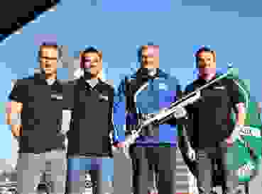 K640_DSC_2824.JPG Die FreeSport-Crew mit dem Preisgewinner (v.l.): Gilles Dufaux, Oliver Loretan, Ruedi Grung und Frédéric Dillier.