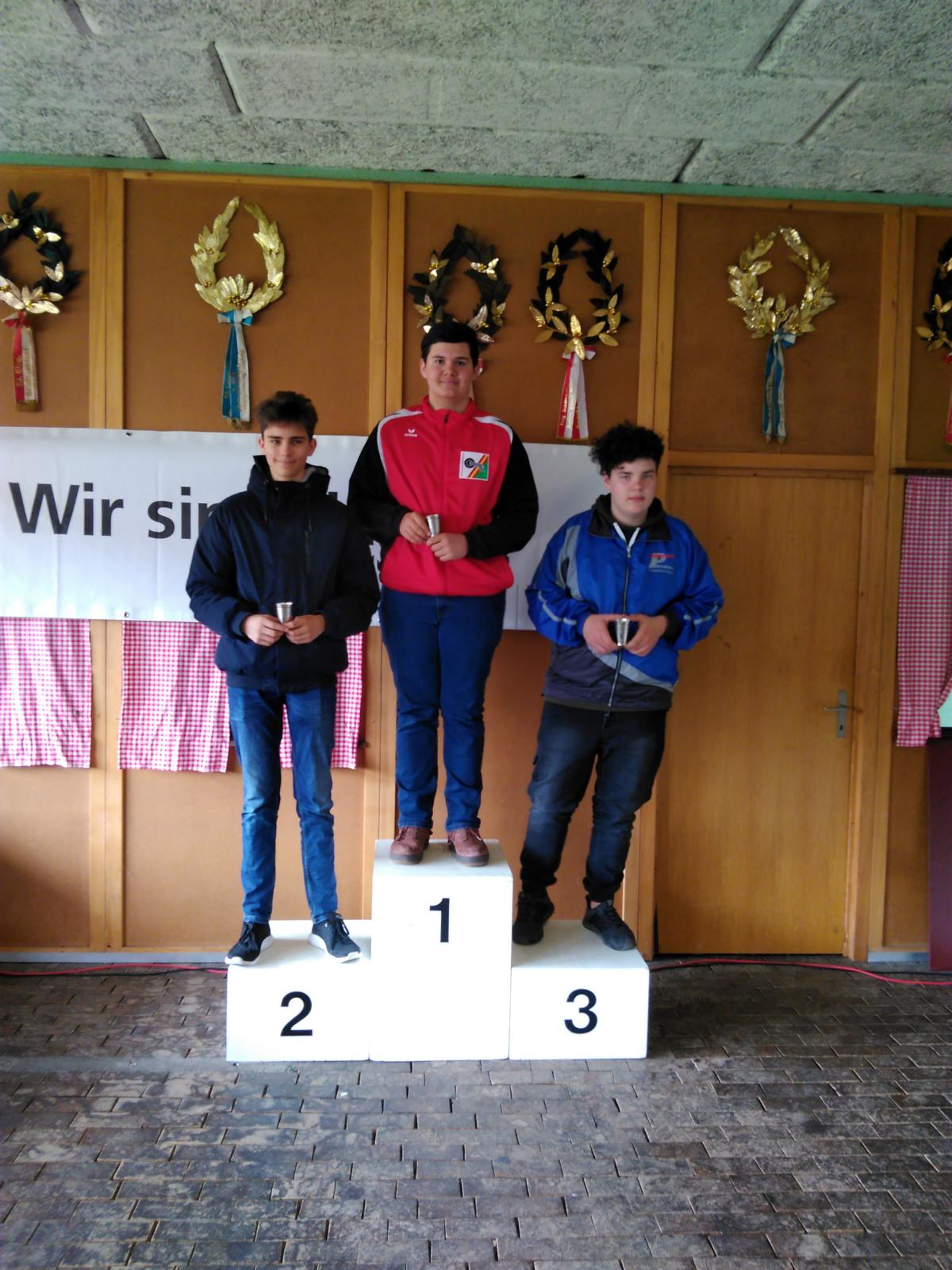 Das Podest Final Pistole: 1. Rang Meier Simon, 2. Rang Brügger Yannes, 3. Rang Utiger Jan