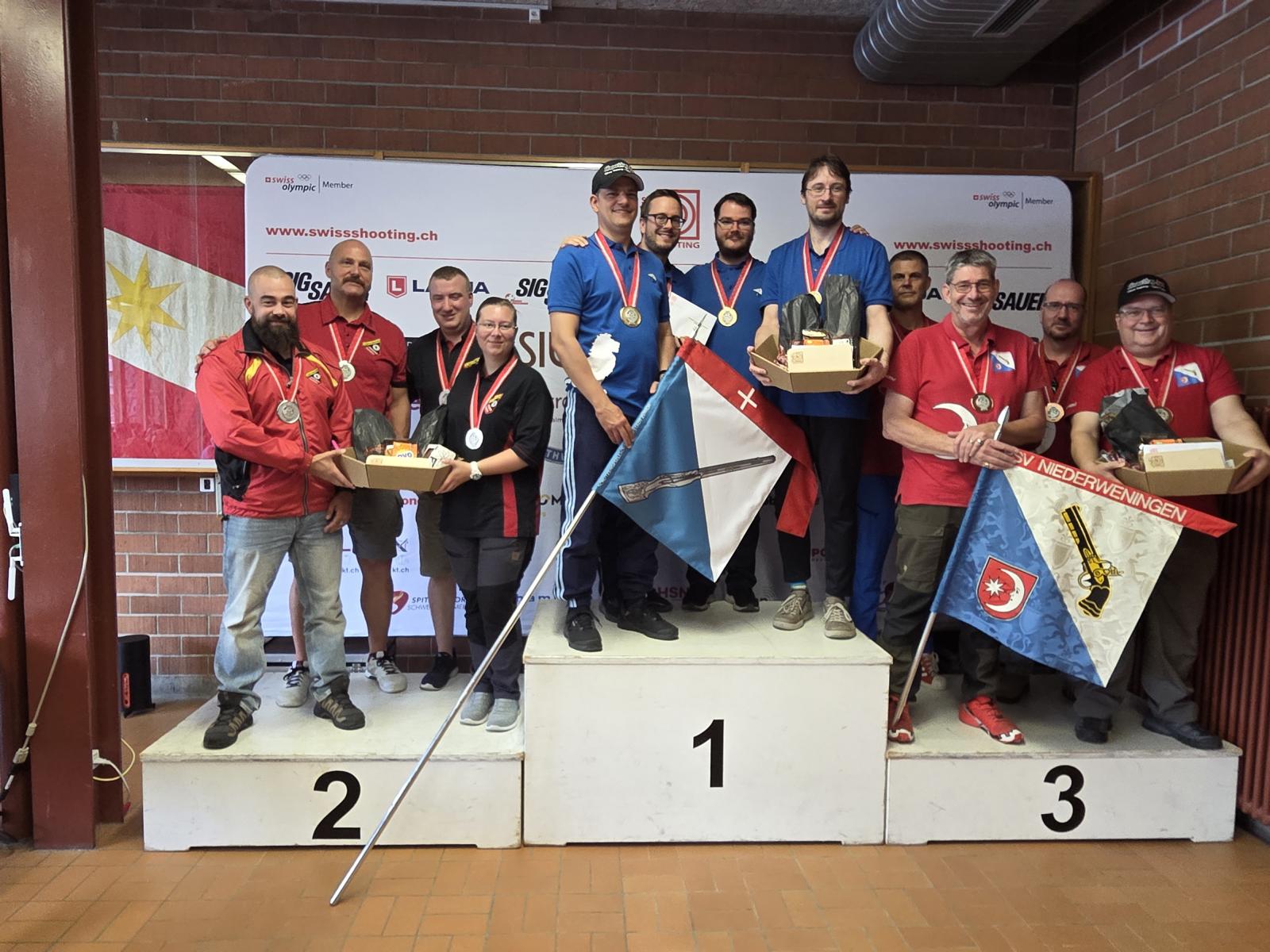 1. Stadtschützen Zürich; 2. SV Zunzgen-Tenniken; 3. PV Niederweningen (Foto: Paul Stutz)