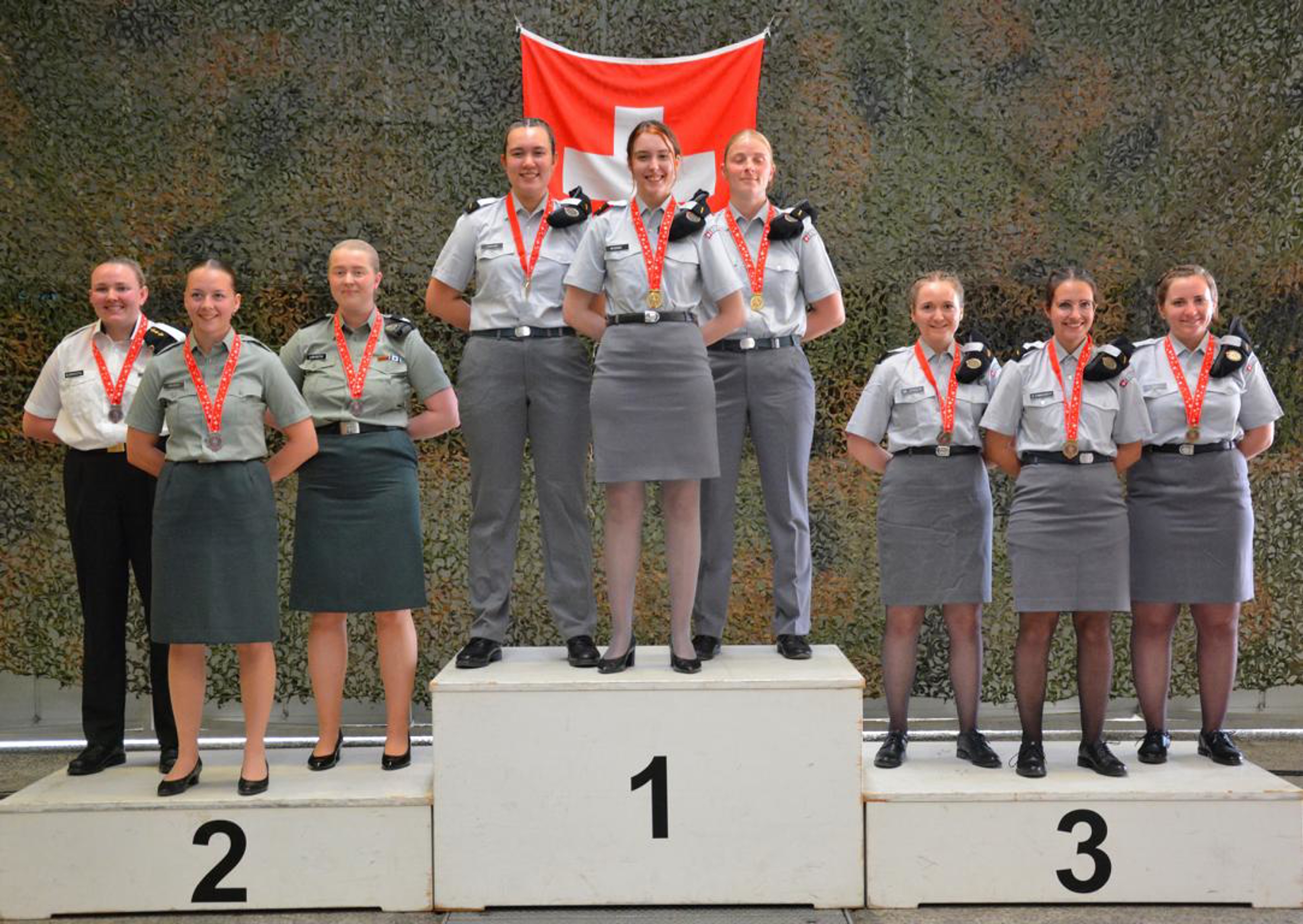 Gewehr 50m liegend Frauen Team: 1. SUI 2 mit Jennifer Kocher, Nadja Kübler und Marta Szabo, 2. NOR,  3. SUI 1 mit Sarina Hitz, Muriel Züger und Annina Tomaschett 
