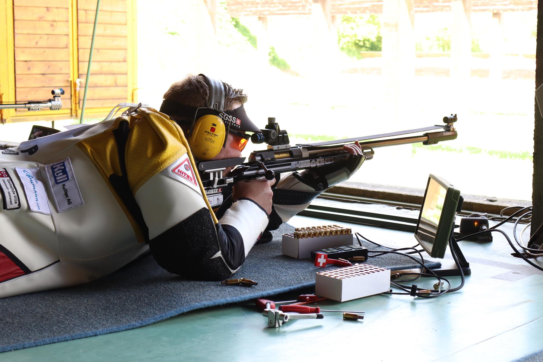 Pascal Bachmann-Senti gewinnt im Liegendwettkampf die Bronzemedaille. 