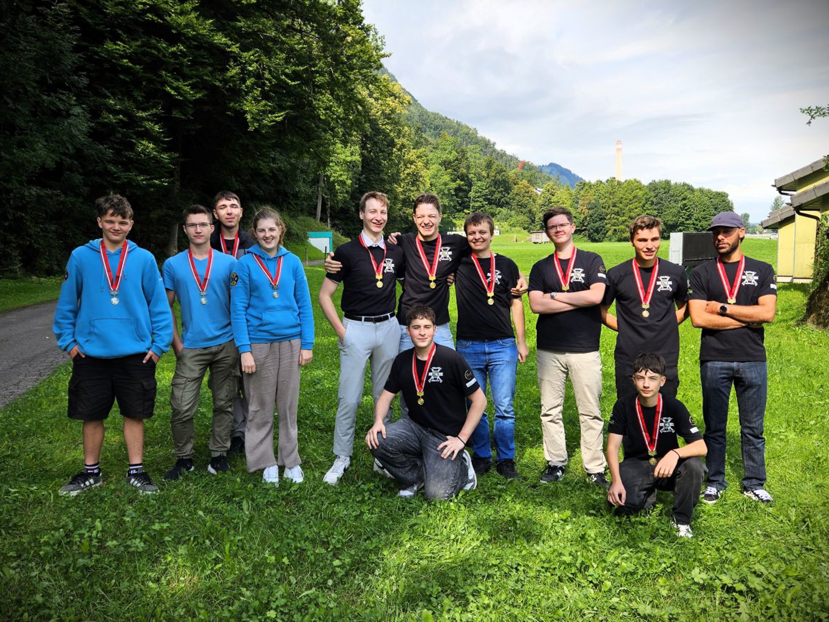 Podest Jungschützen U21 (v.l.): SV Nieder-Oberurnen 1, JS Ennenda-Netstal 1, JS Ennenda-Netstal 2.