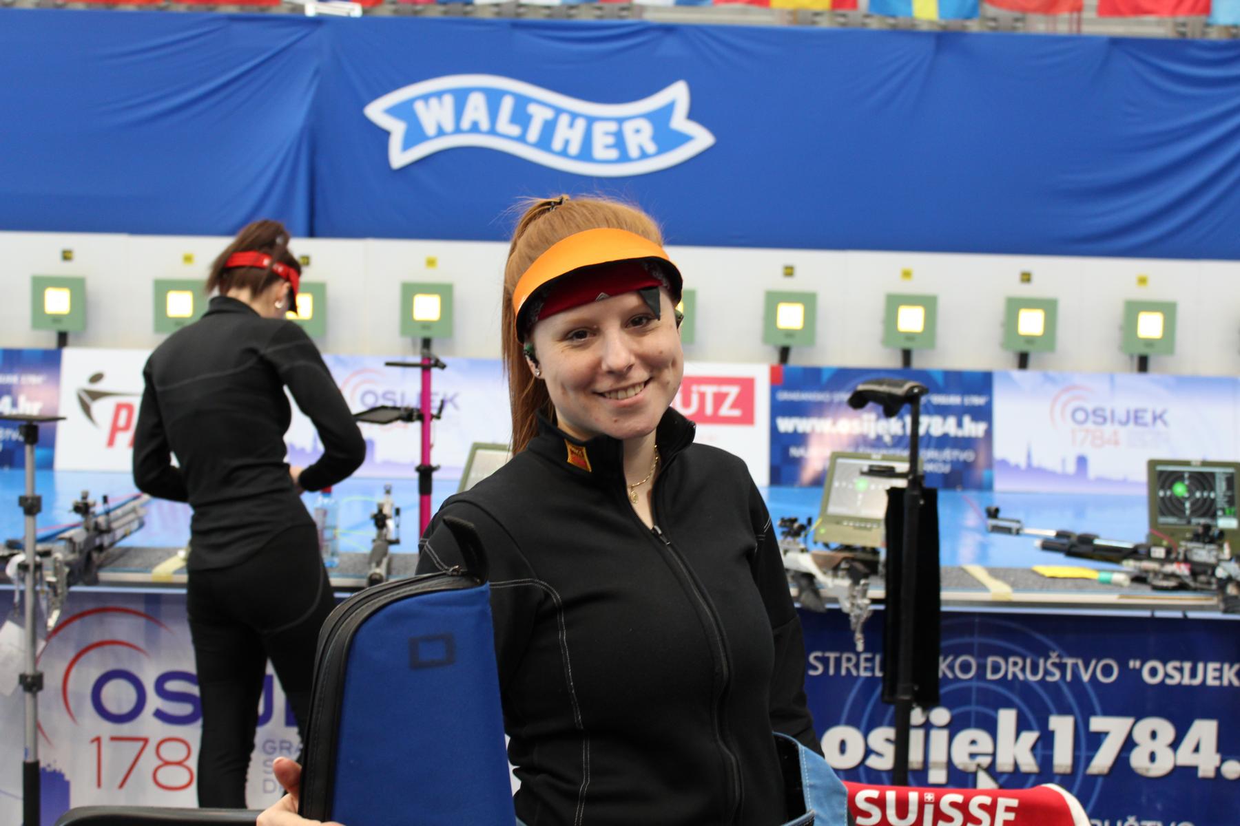 Eine sichtlich zufriedene Nina Christen unmittalbar nach dem Wettkampf