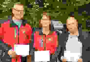 PODEST_A_Indergand_R_Marolf_S_Andres_T.jpg Podest Kategorie A (vl): 2. Ruedi Indergand; 1. Sandra Marolf; 3. Toni Andres.