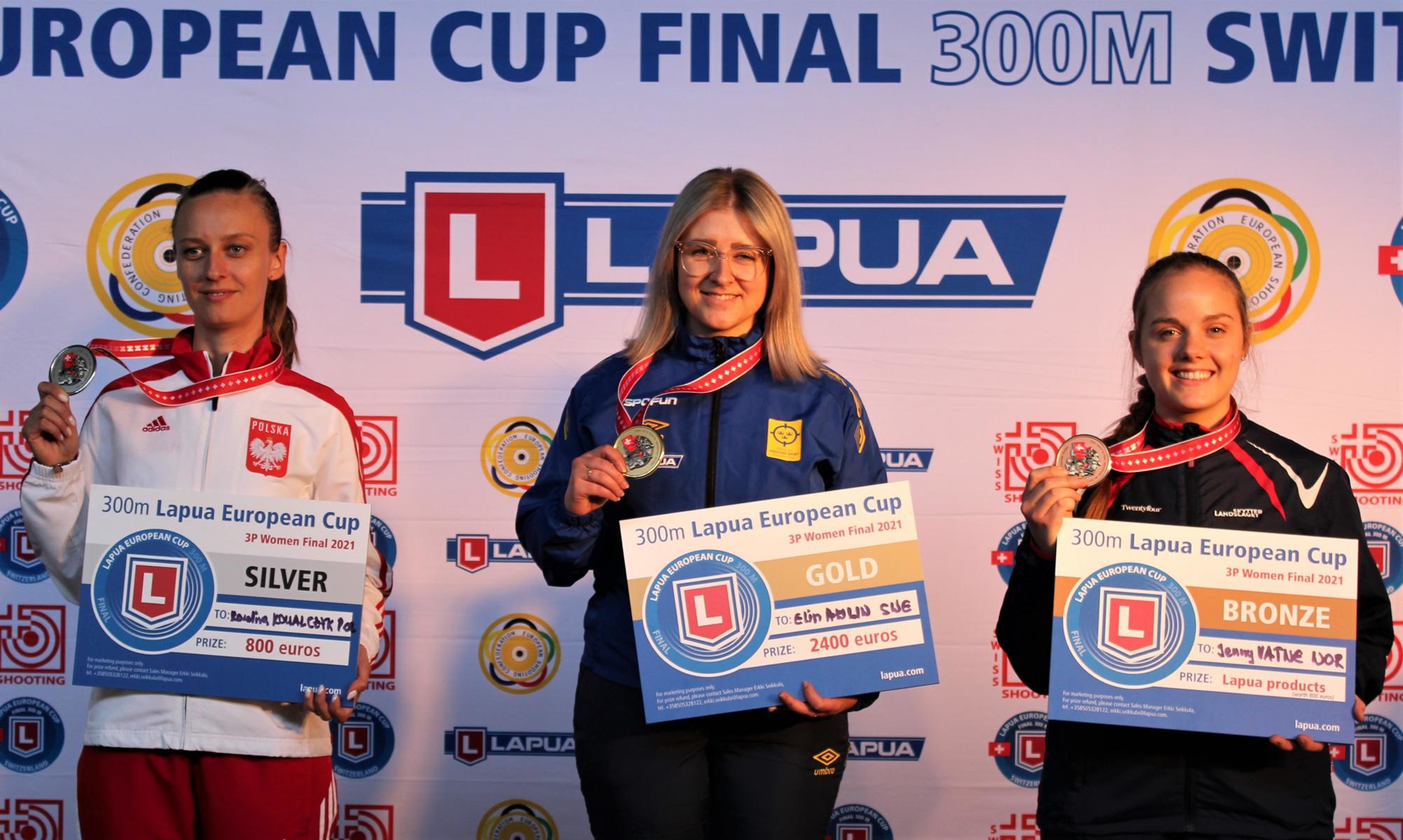 (v.l.): 2. Karolina Kowalzyk (POL), die Siegerin Elin Ahlin (SWE), 3. Jenny Vatne (NOR)