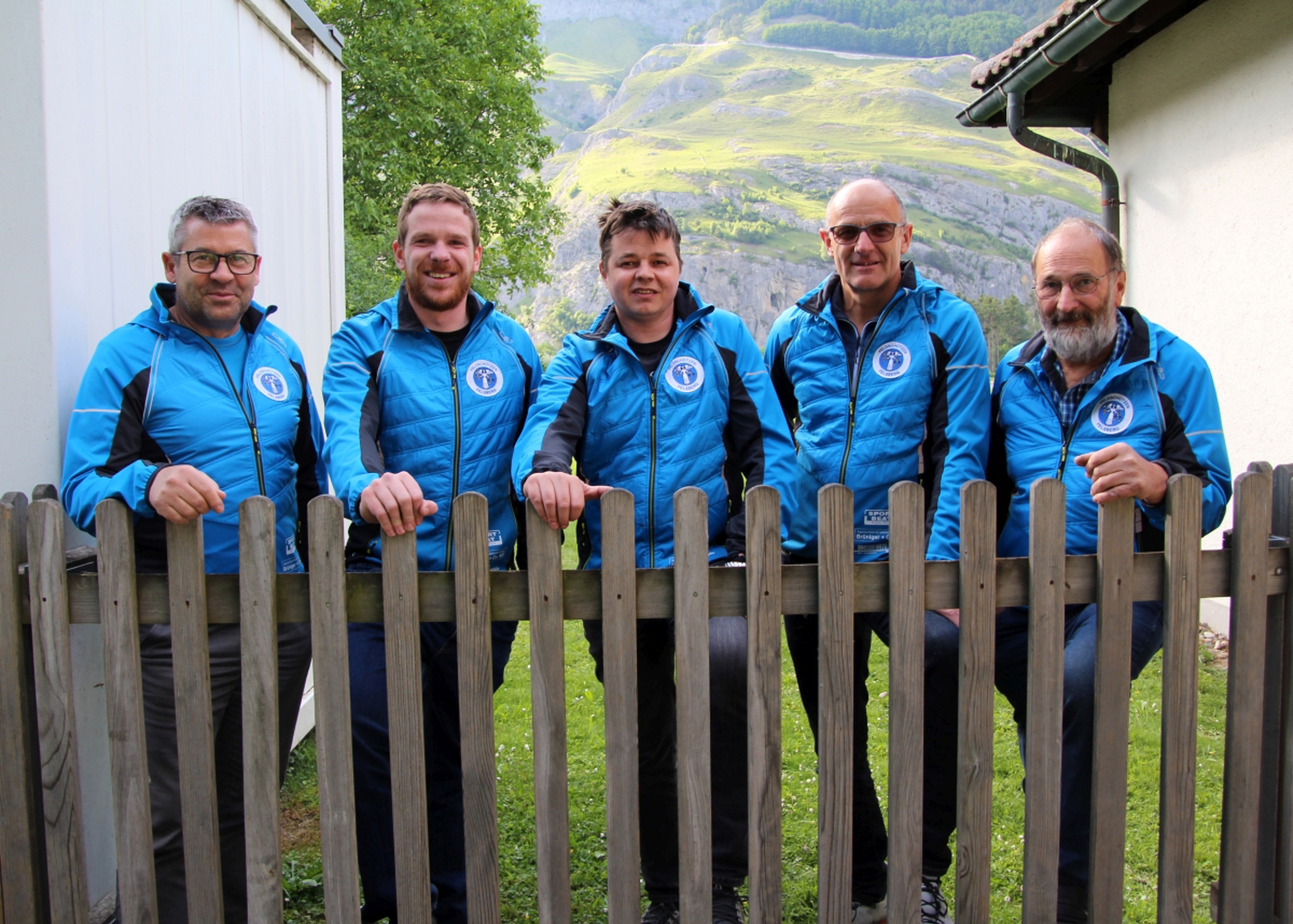 Am treffsichersten im Feld A die Gruppe aus Felsberg: Barcli Venzin, Michael Buchli, Peter Voneschen, Georg Maurer und Arno Theus (v.l.). Foto: Gion Nutegn Stgier