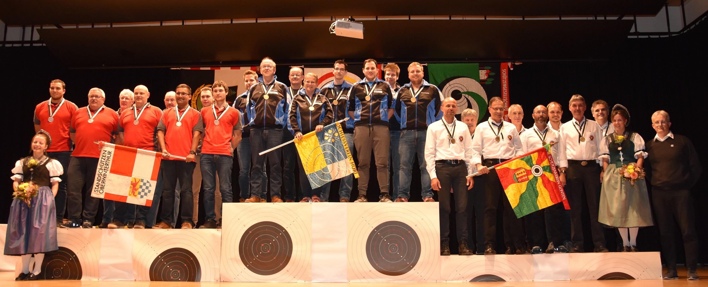 Podest A-Final Gewehr (v.l.): Standschützen Oberwinterthur, SV Höri, Inf.Schützenverein Gonten