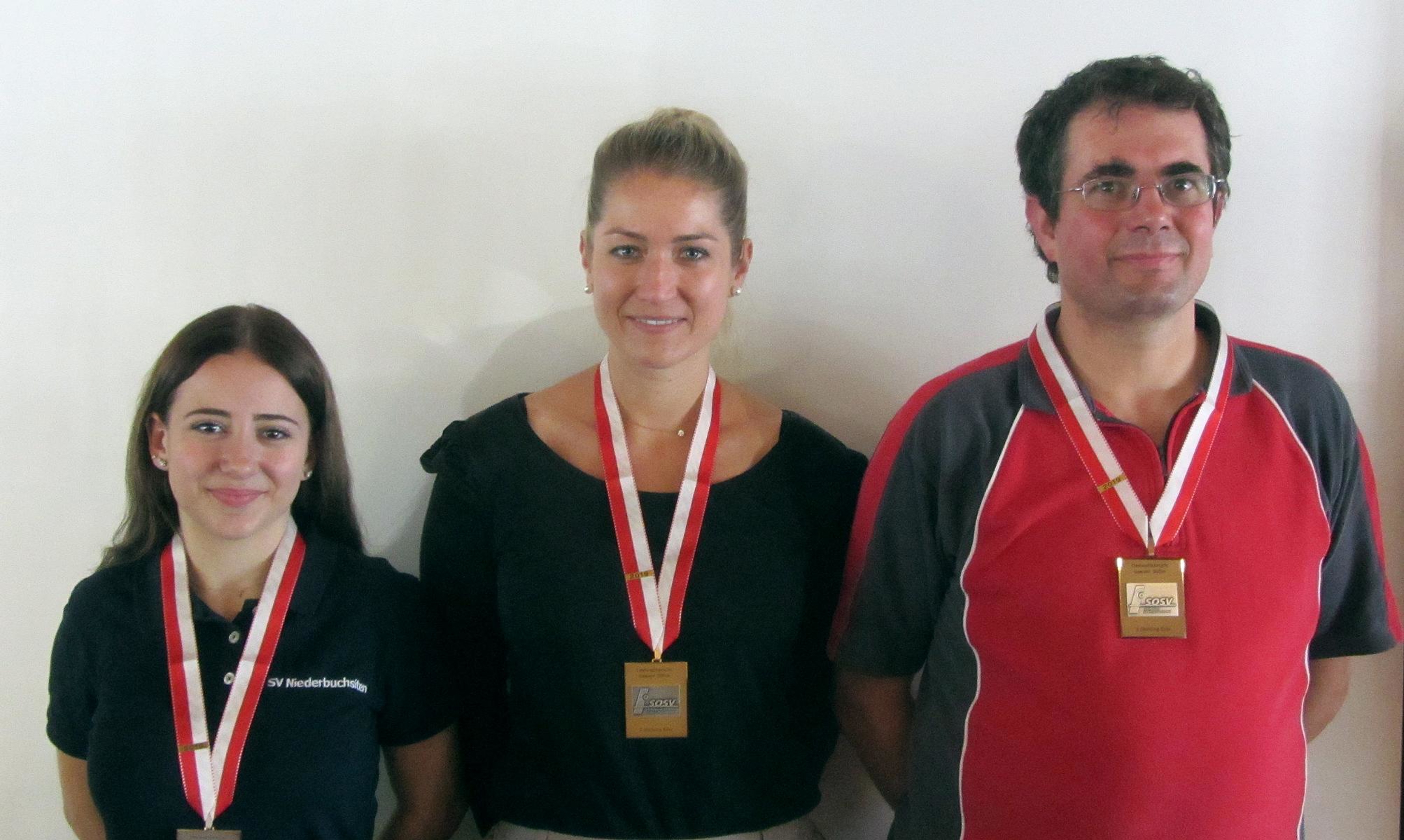 Freigewehr / Standardgewehr 3-Stellung: 2. Jaqueline Hafner, Niederbuchsiten; 1. Erika Allemann, Kleinlützel; 3. Pascal Gschwind, Hofstetten-Flüh