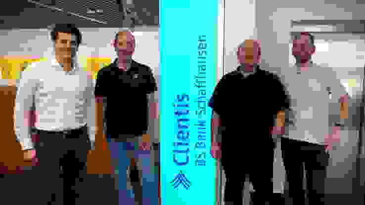 Preisverleihung Clientis 01 Alessandro Stasolla, Clientis BS Bank; Daniel Würsten, Sieger Feldmeister;  Peter Steiger, 2. Rang Feldmeister und Pascal Herren, Präsident SHKSV (v.l.).