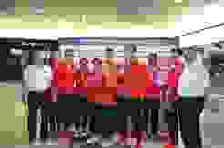 2019-06-29_Empfang_014.JPG Die Schweizer European Games-Delegation flankiert von den Vorstandsmitgliedern Ruedi Meier (links) und Walter Harisberger.