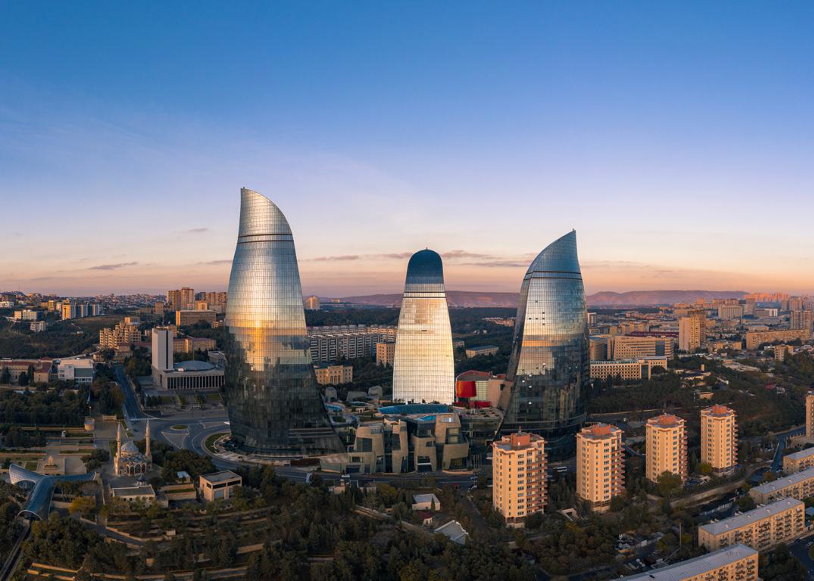 Skyline von Baku. Bild: Llyod Alozie_unsplash
