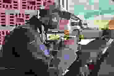 denzler-kniend1a.jpg Rolf Denzler verdankte seinen souveränen Titelgewinn mit dem Standardgewehr seiner Stärke in der Kniendposition.