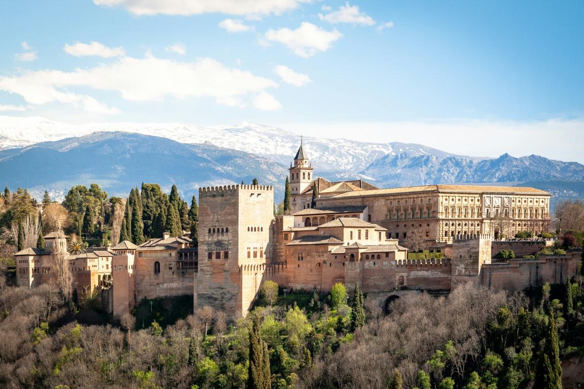Granada ist Gastgeber des ersten ISSF-Weltcups der Saison 2026. Bild: Dimitry B_Unsplash