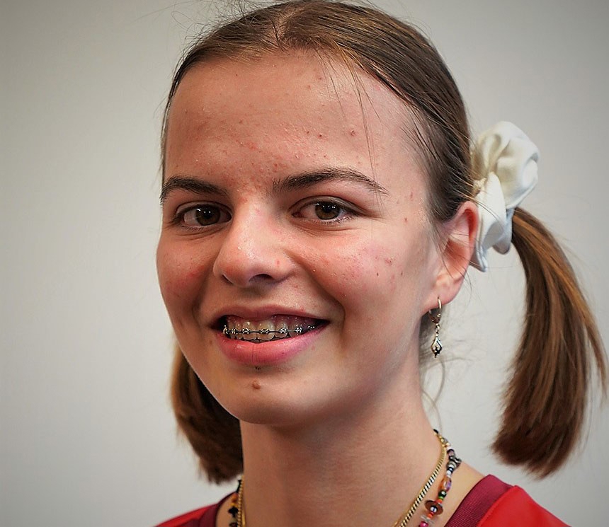 Mia Hartmann NEU.jpg