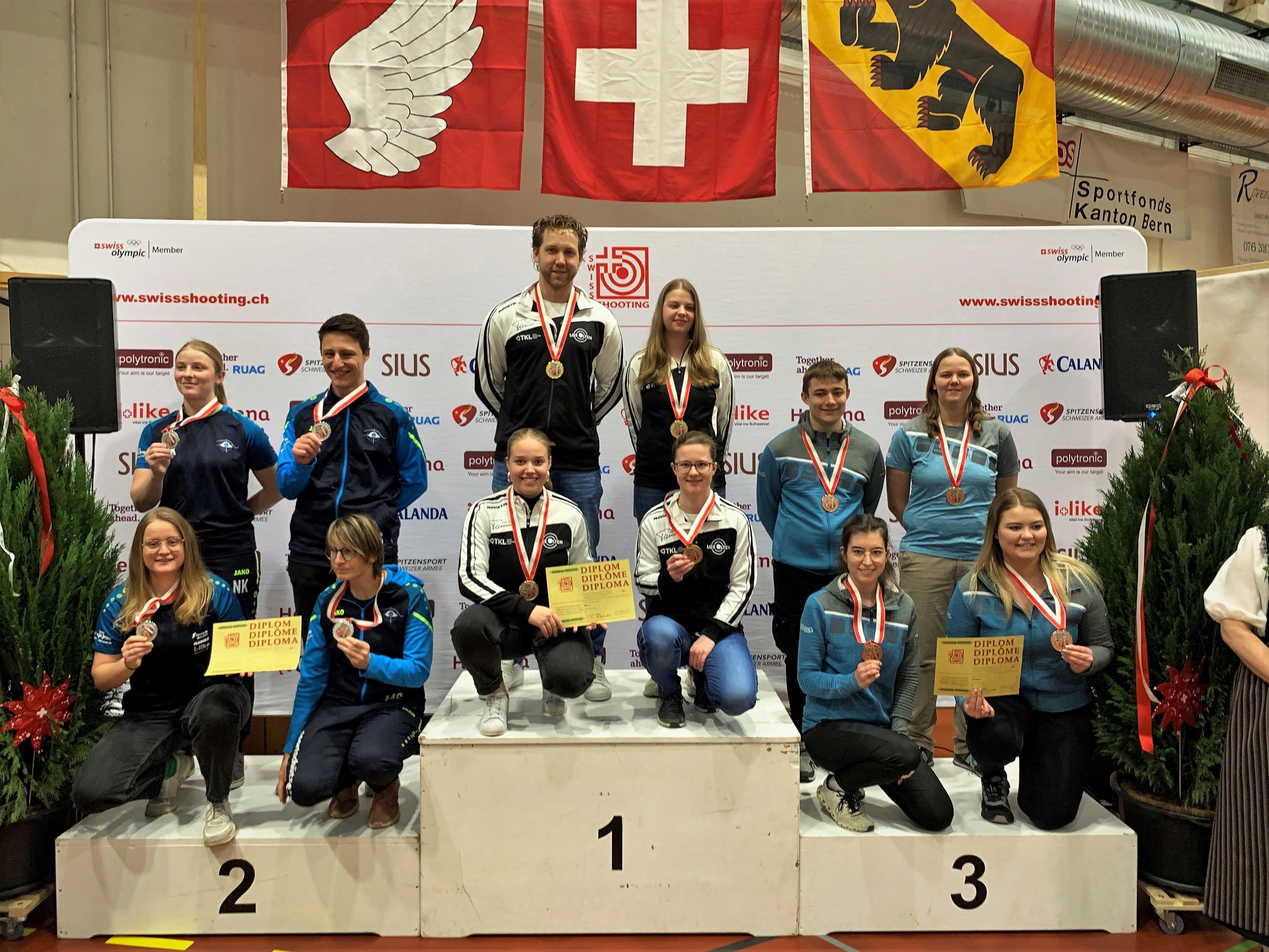 Podest Elite: 1. Olten 1; 2. Gossau 1; 3. Thunersee.