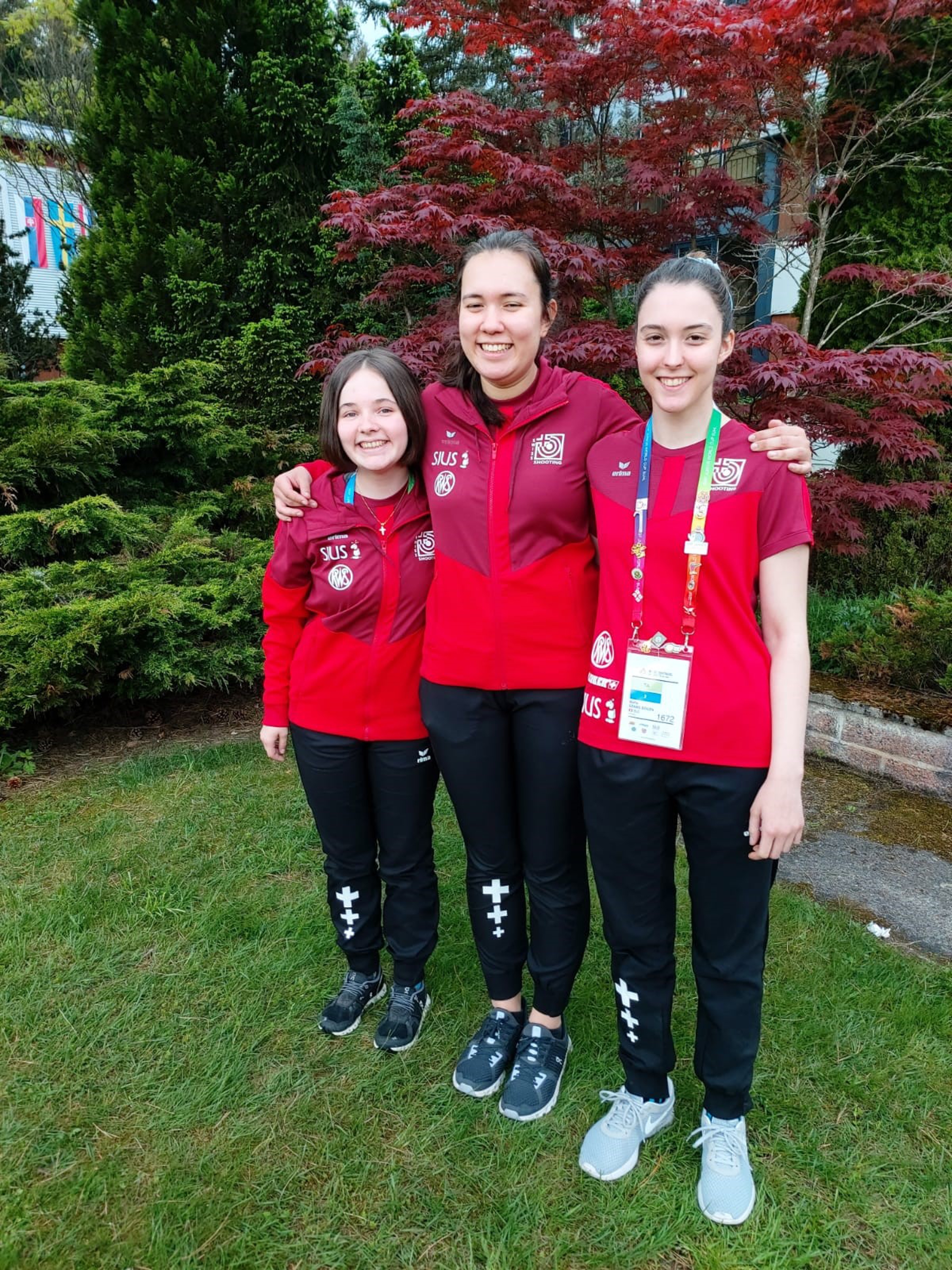 Auf Platz 7 im Teamwettkampf: Gina Gyger, Jennifer Kocher und Marta Szabo (vl).