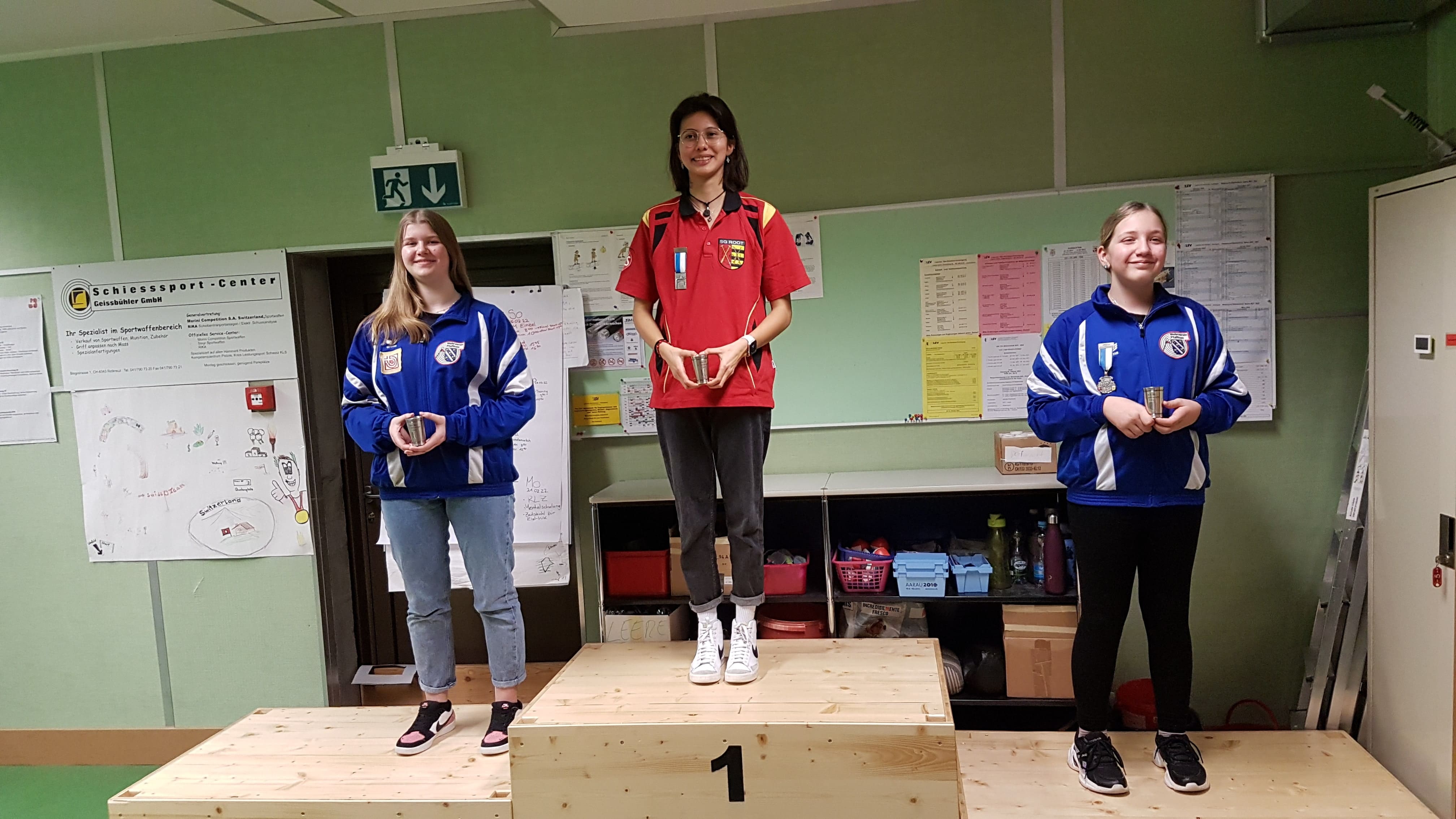 Final Luftgewehr 1. Rang Wicki Andrea 2. Rang Hauri Anina 3. Thür Emily