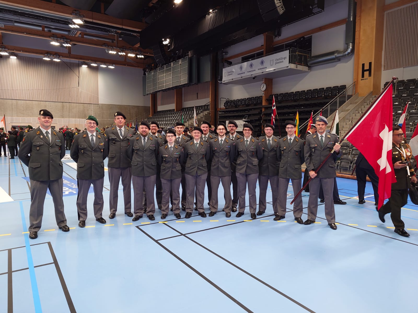 Die Schweizer Delegation an der CISM-WM in Norwegen. 