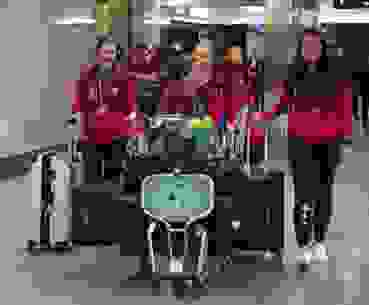 DSC03087.JPG Die erfolgreichen WM-Juniorinnen sind mit viel Gepäck aus Kairo zurückgekehrt.