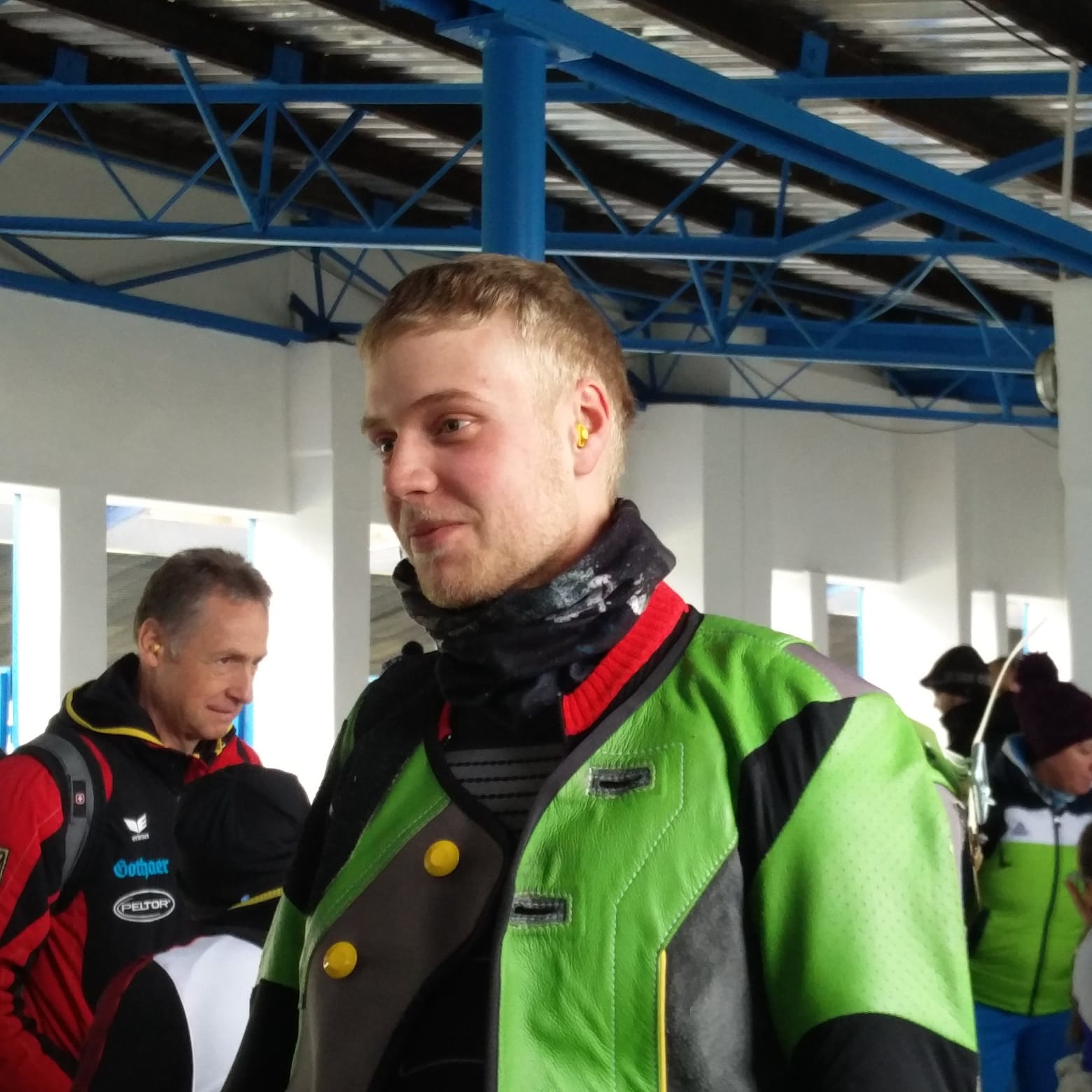 Pascal Bachmann verbesserte im Dreistellungsmatch Gewehr 50m seine persönliche Bestleistung um vier Punkte.