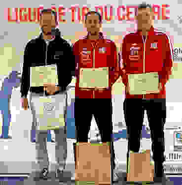 Podest Samstag Podest P10m Männer vom Samstag: 2. David Lorain (FRA), 1. Cédric Grisoni, 3. Adrian Schaub