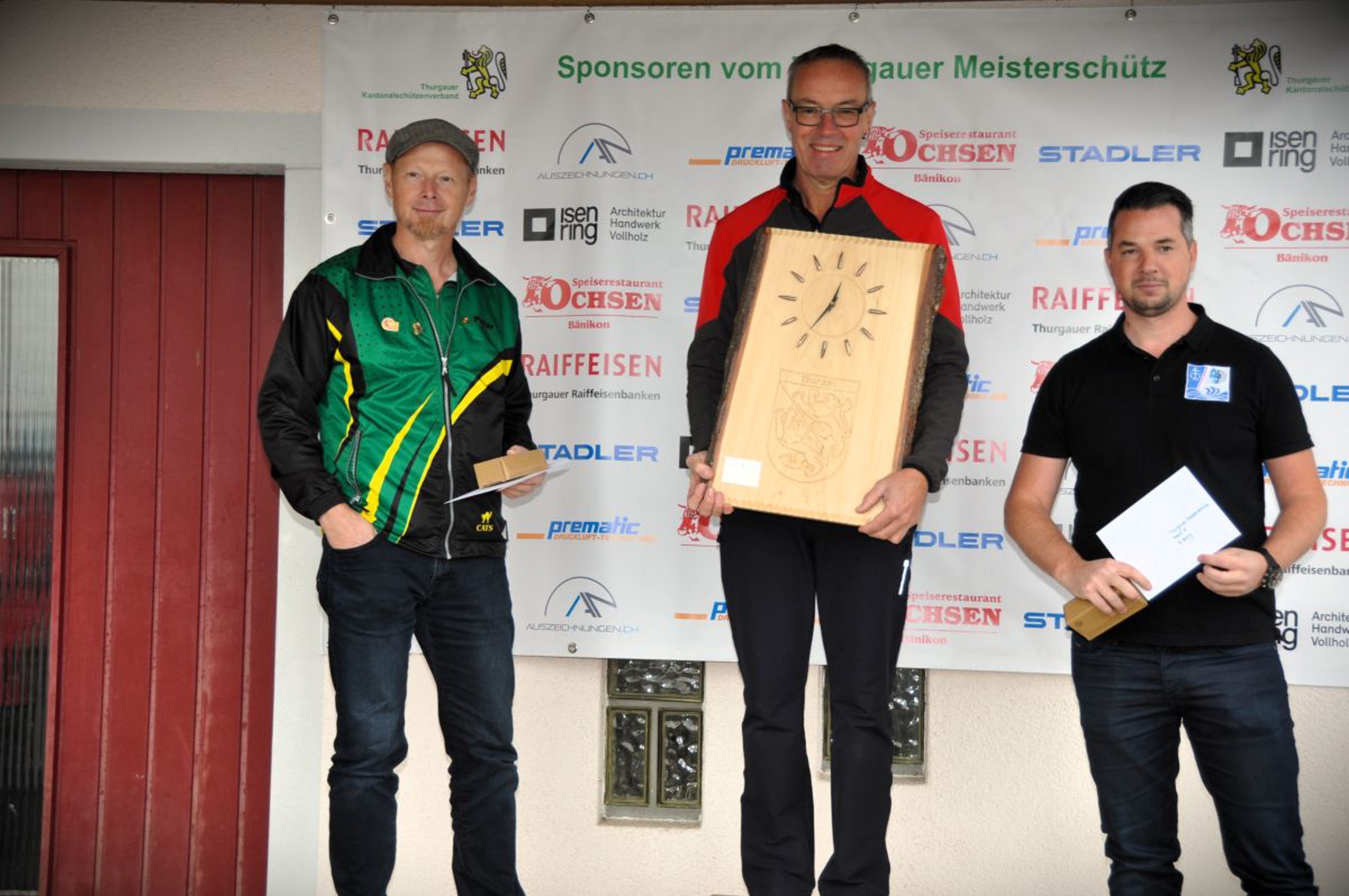 A Podest (v.l.): Peter Frauenfelder, Daniel Hollenstein und Kurt Waldis.
