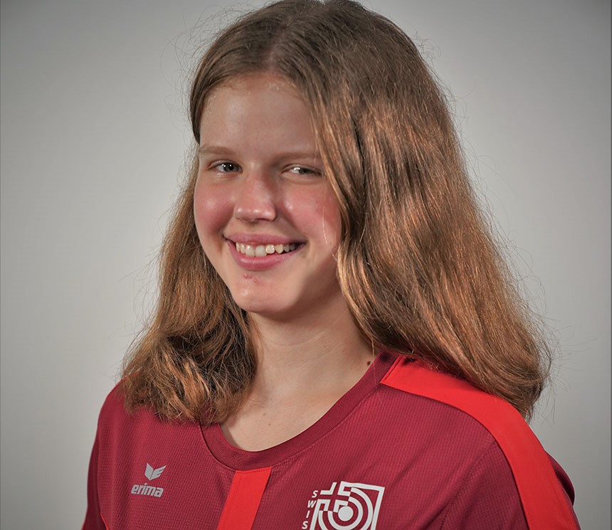 Stella May NEU.jpg