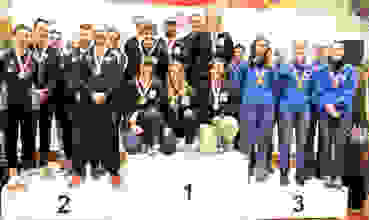 VM G10m Podest Elite.jpg Die siegreiche Vertretung der Ostschweiz vor der Zentralschweiz und Freiburg