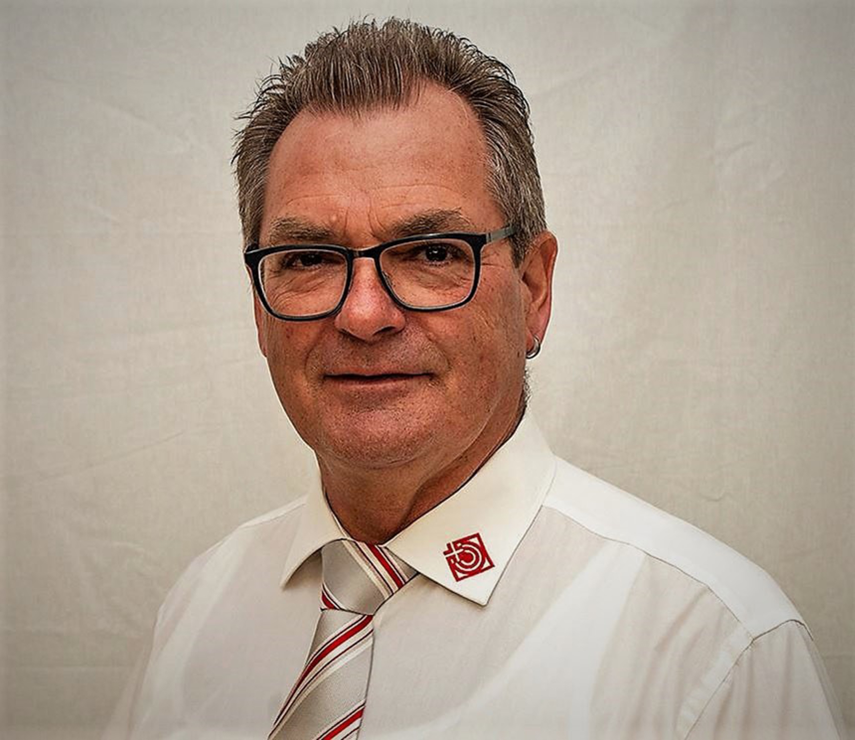 Roland Rau NEU.jpg