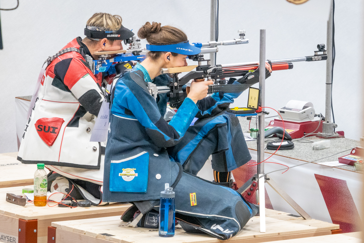 Alicia Steiner (Rang vier) und die Siegerin Silvia Guignard