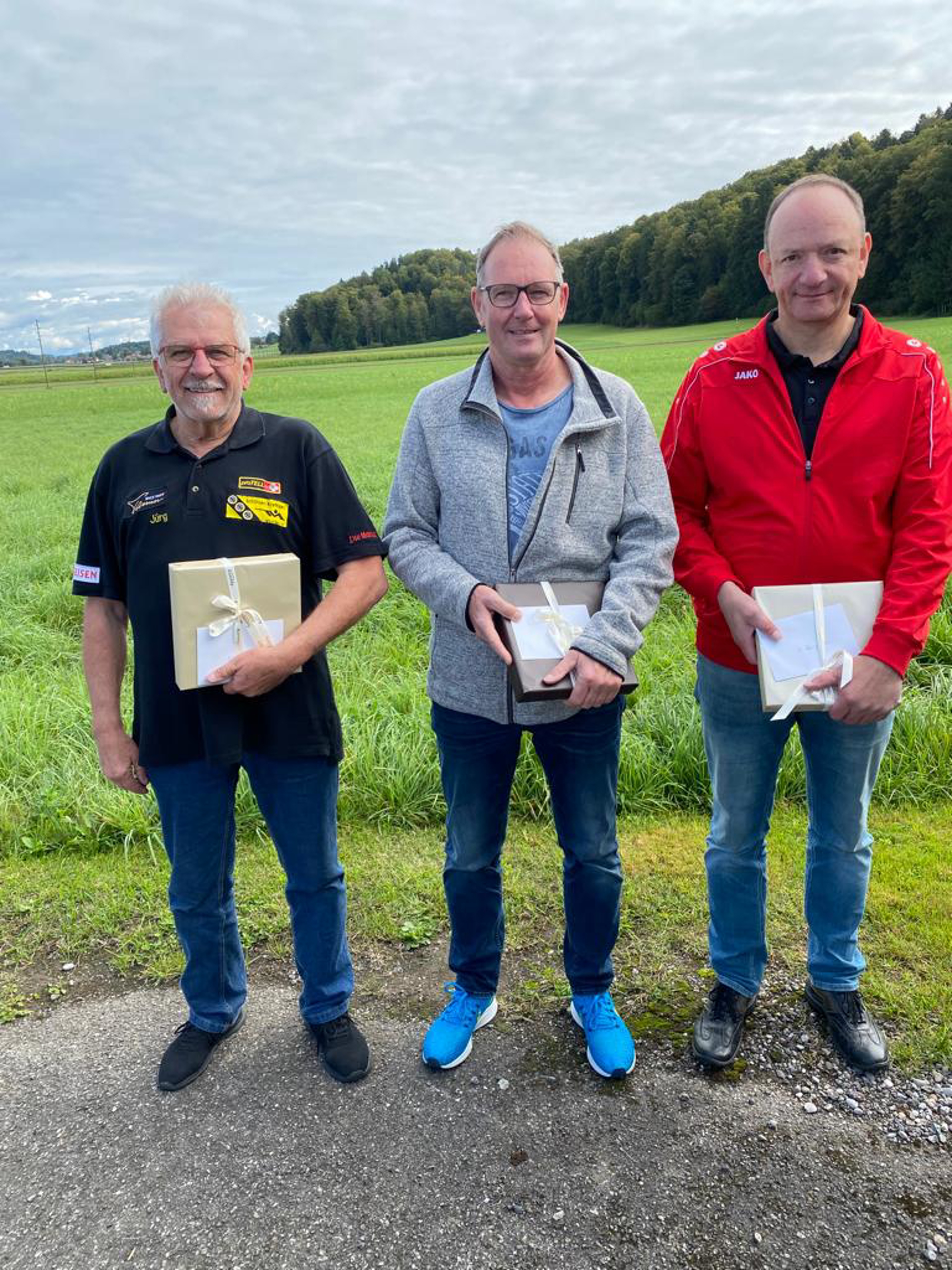 Die glücklichen Gewinner: Jürg Schick, Christoph Schläfli und Peter Trösch (v.l.).