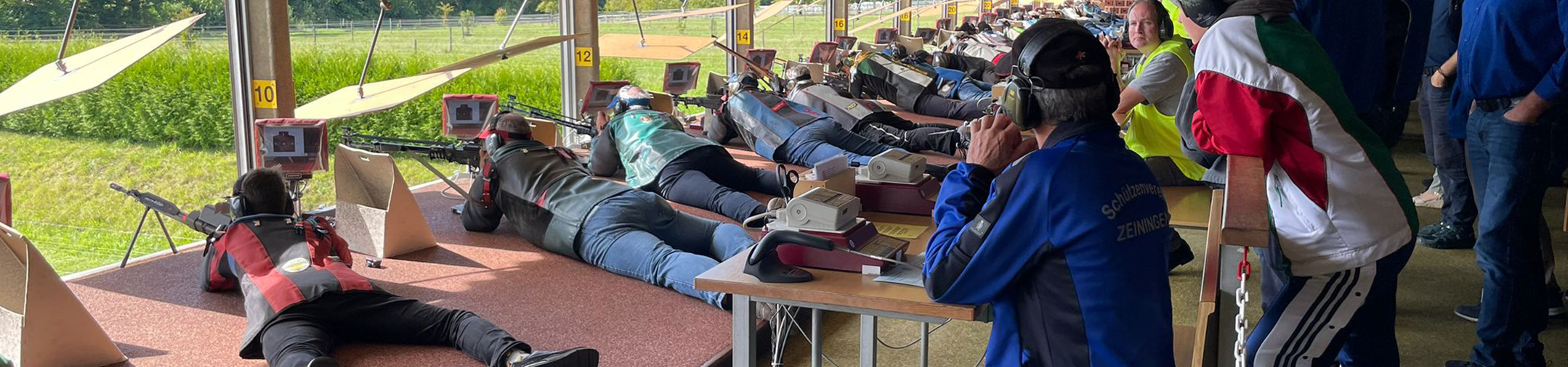 Titelbild Feldstich Gewehr 300M Pistole 25M