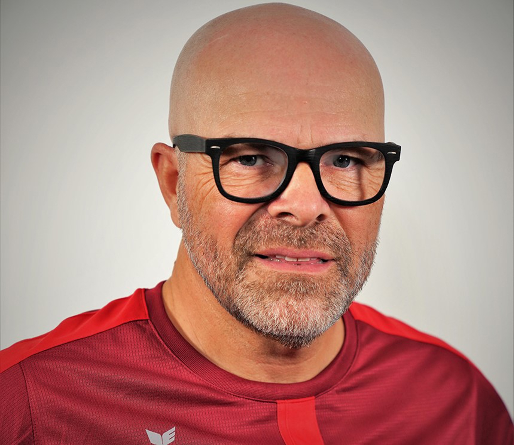 Daniel Burger NEU.jpg