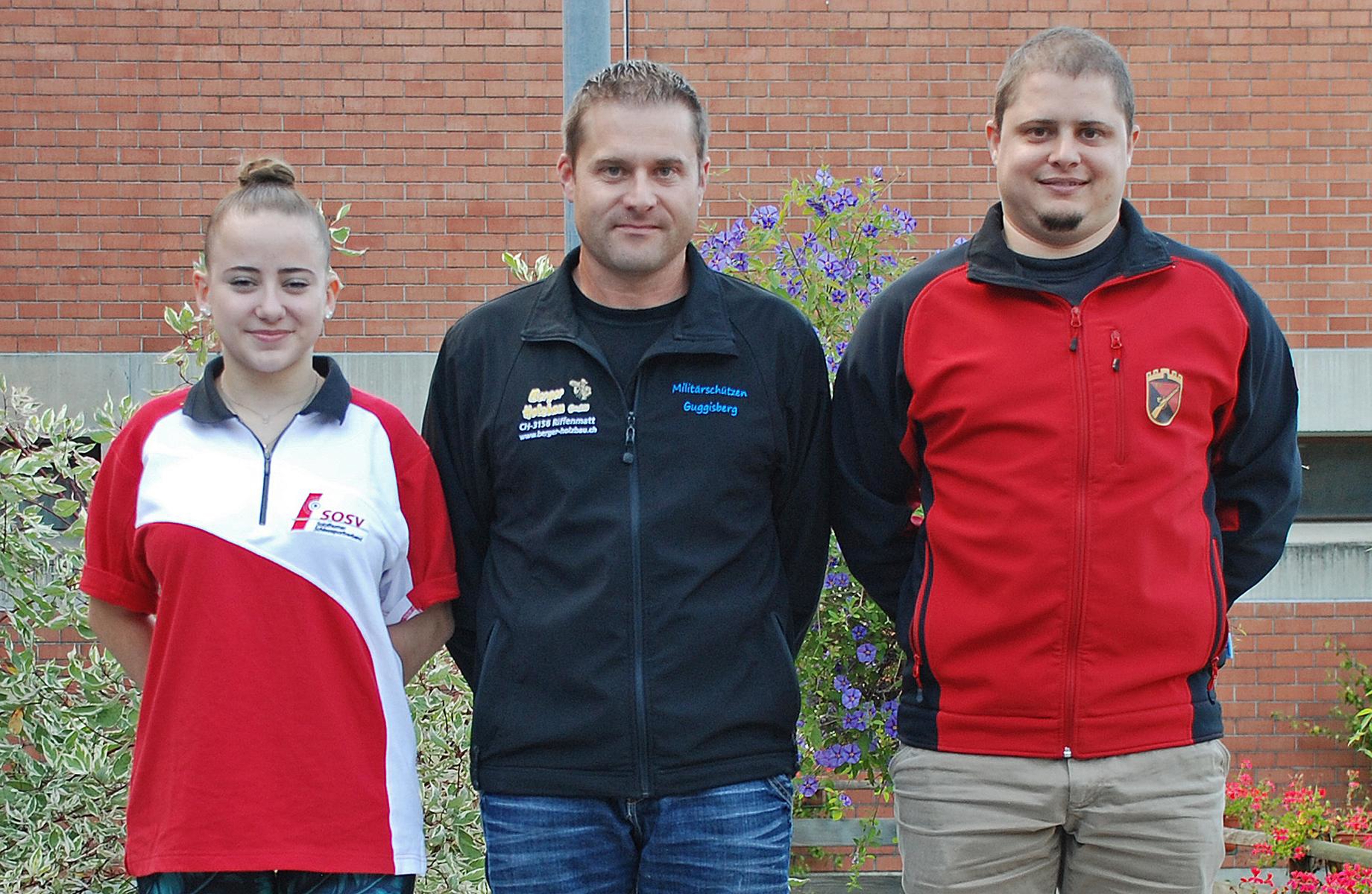 Die besten Dreistellungsschützen (von links): Jaqueline Hafner (2.), Martin Zbinden (1.) und Thomas Länzlinger (3.).