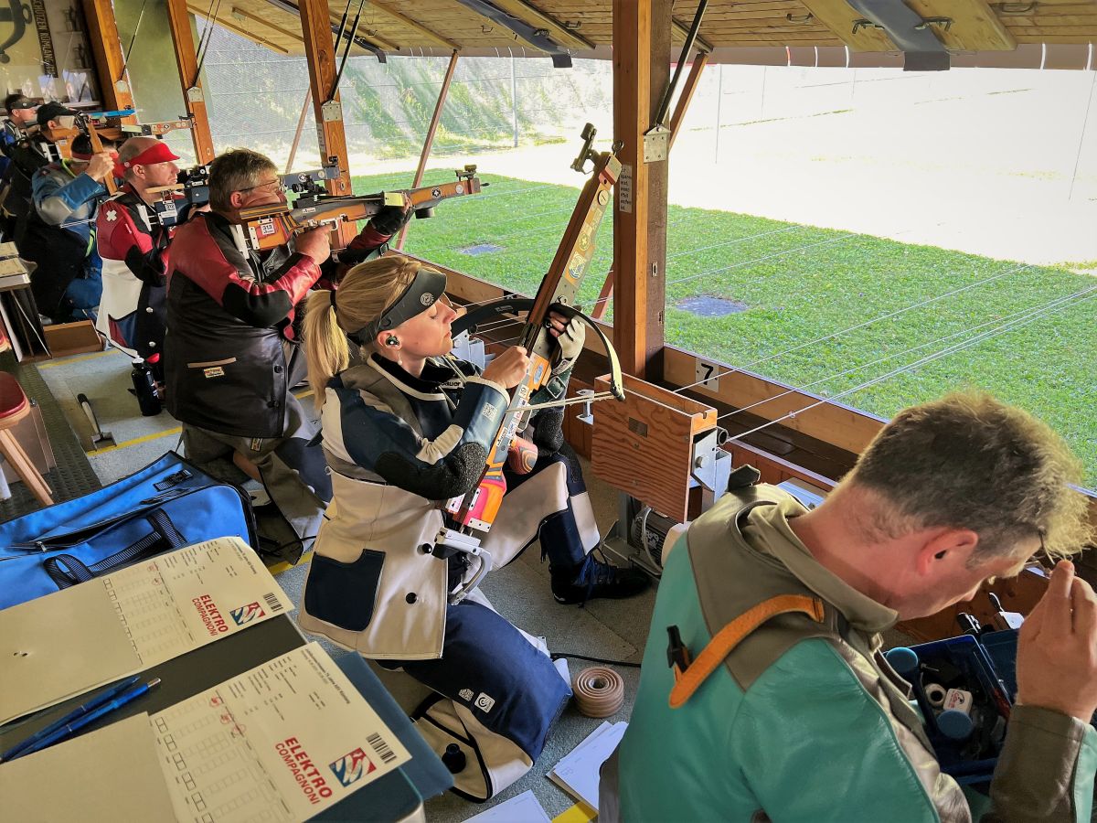 Über 400 Armbrustschützinnen und Armbrustschützen fanden den Weg nach Rümlang.
