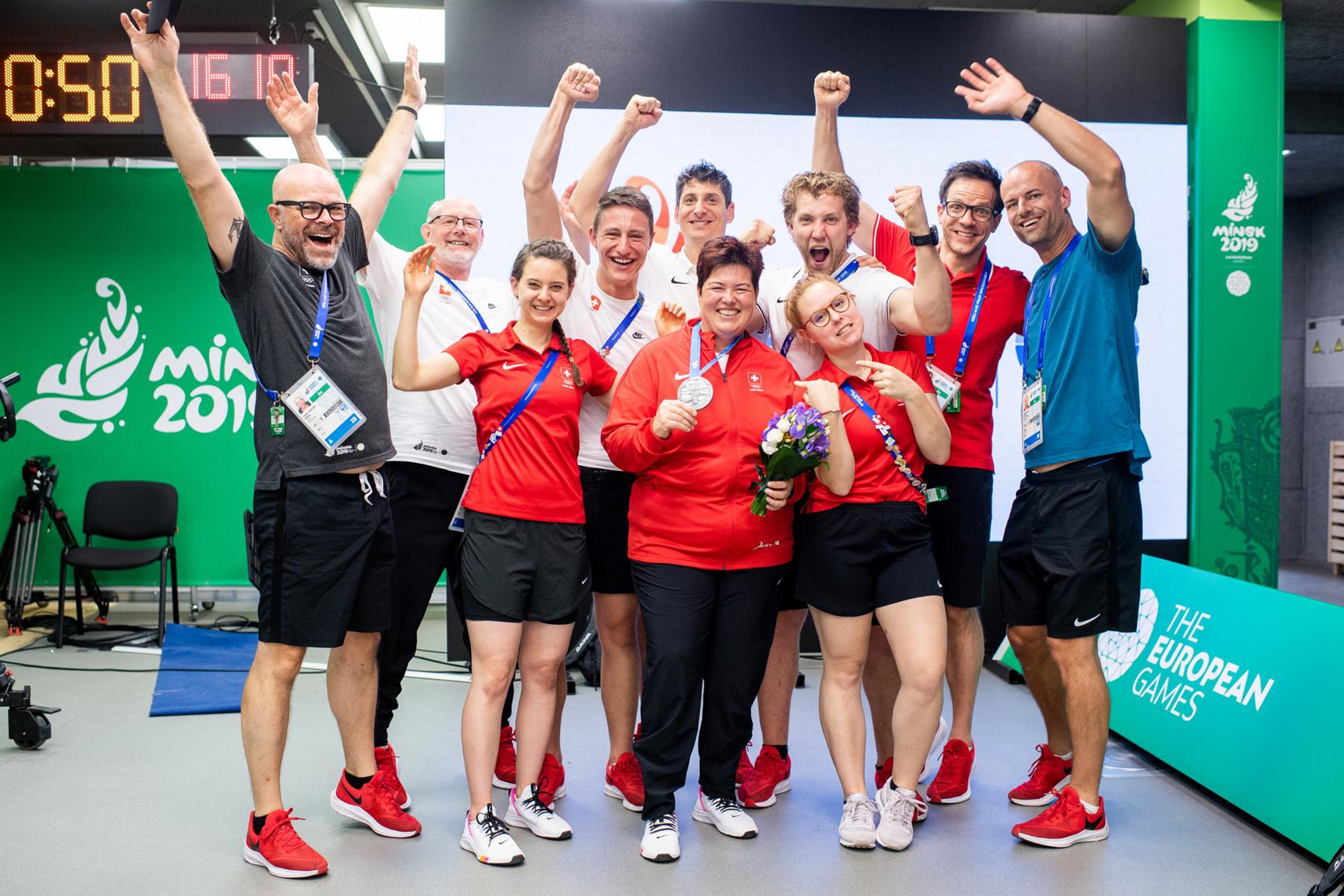 Das Schweizer Schützen-Team hatte allen Grund zum Jubeln: einmal Gold und zweimal Silber lautet die Ausbeute des Schweizer Sextetts – damit eroberte es drei von insgesamt zehn Schweizer Medaillen an den European Games Minsk.
Copyright: Swiss Olympic
Source/Photographer: Dominic Brügger