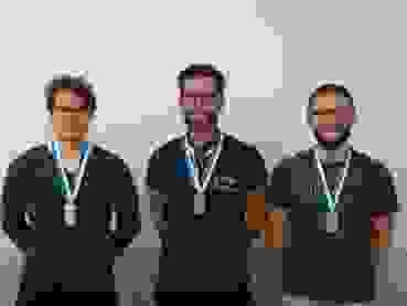 K800_3st_bolzern_sciuto_hodel.JPG Podest 3-Stellung: 2. Iwan Bolzern; 1. Fabio Sciuto; 3. Rolf Hodel