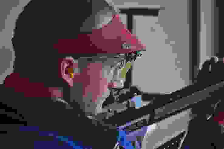 fueglister-kn1a.jpg Ivan Füglister fand sich im Dreistellungsfinal mit den wechselnden Lichtverhältnissen gut zurecht. (Foto: wr)