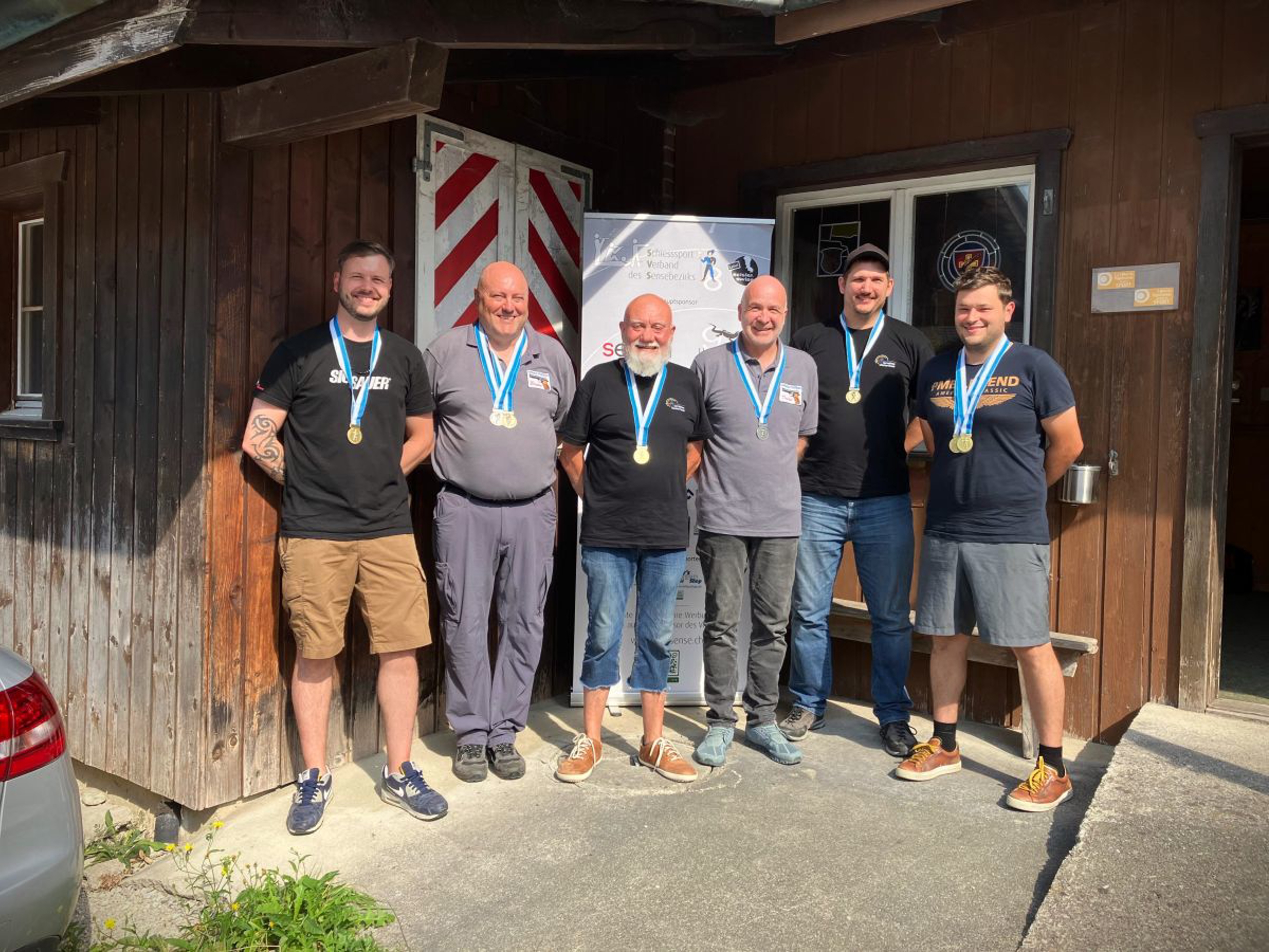 Medaillengewinner (v.l.): Jonas Gruber, Bruno Hayoz, Herbert Monnier, Daniel Jungo, Dominik Brülhart, Gregory Emmenegger.