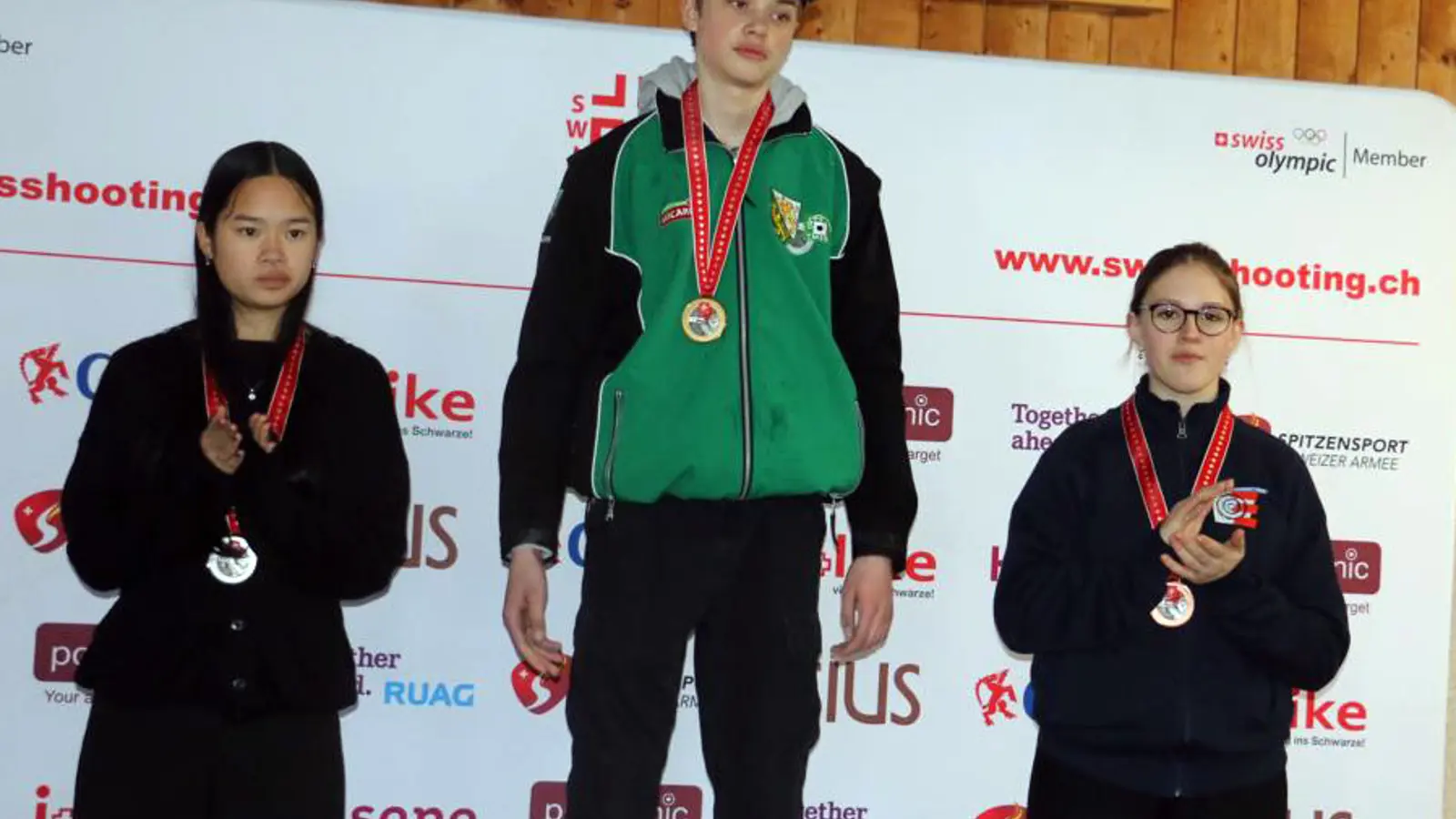 Podest U17