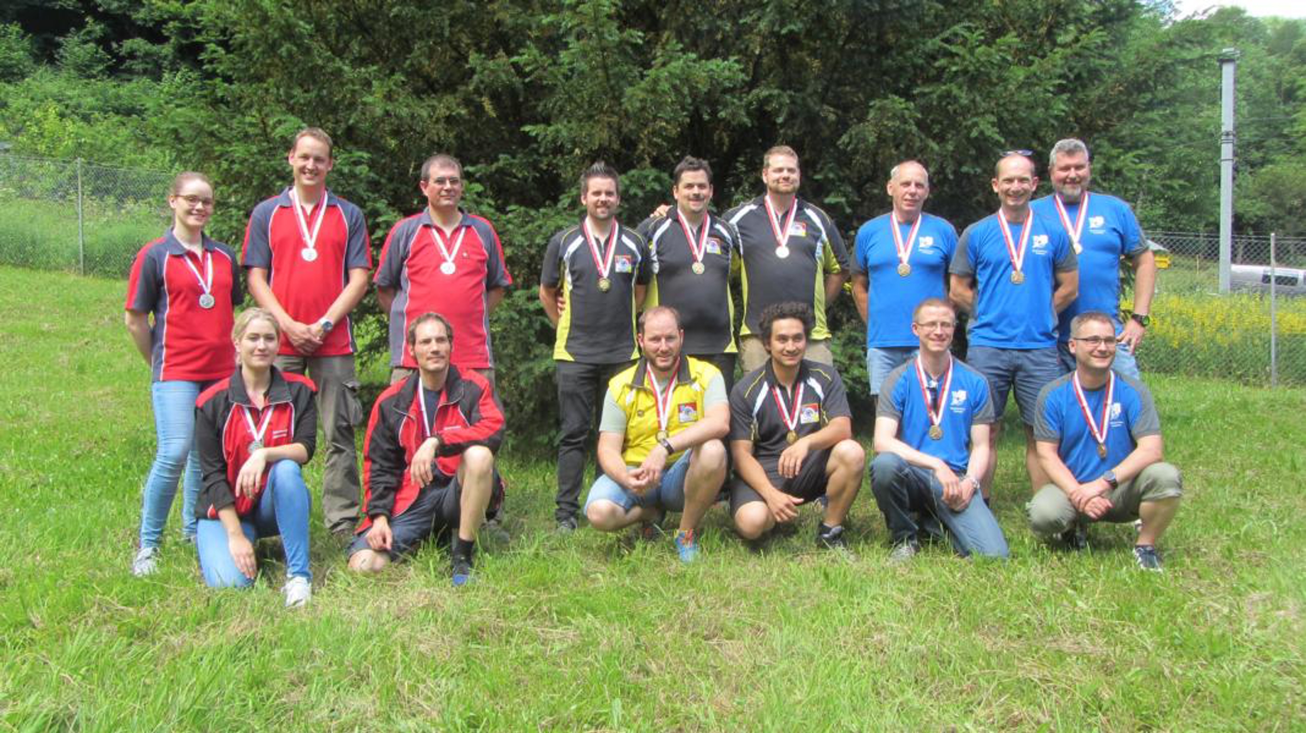 Elite: 2. Hofstetten-Flüh Sportschützen 1 (Allemann Erika, Geissbühler Stefan, Gschwind Pascal, Jeger Sina, Schumacher Patrick); 1. Balsthal-Klus Freischützen 1 (Baumgartner Marco, Haefeli Marc-André, Haefeli Michael, Kissling Mario, Lusch Christian); 3. Trimbach Sportschützen 1 (Egger Hans, Graber Beat, Meier Thomas, Müller Fabian, Zuber Markus)