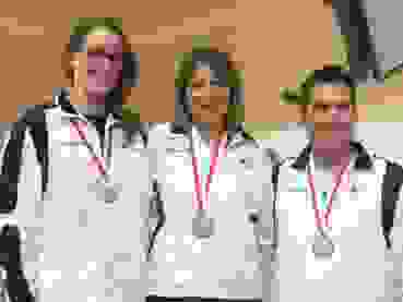 K1600_Gewehr Elite.JPG Gewehr Elite: 2. Jeger Sina (Olten); 1. Zähringer Yvonne (Olten); 3. Lüthy Christian (Olten)